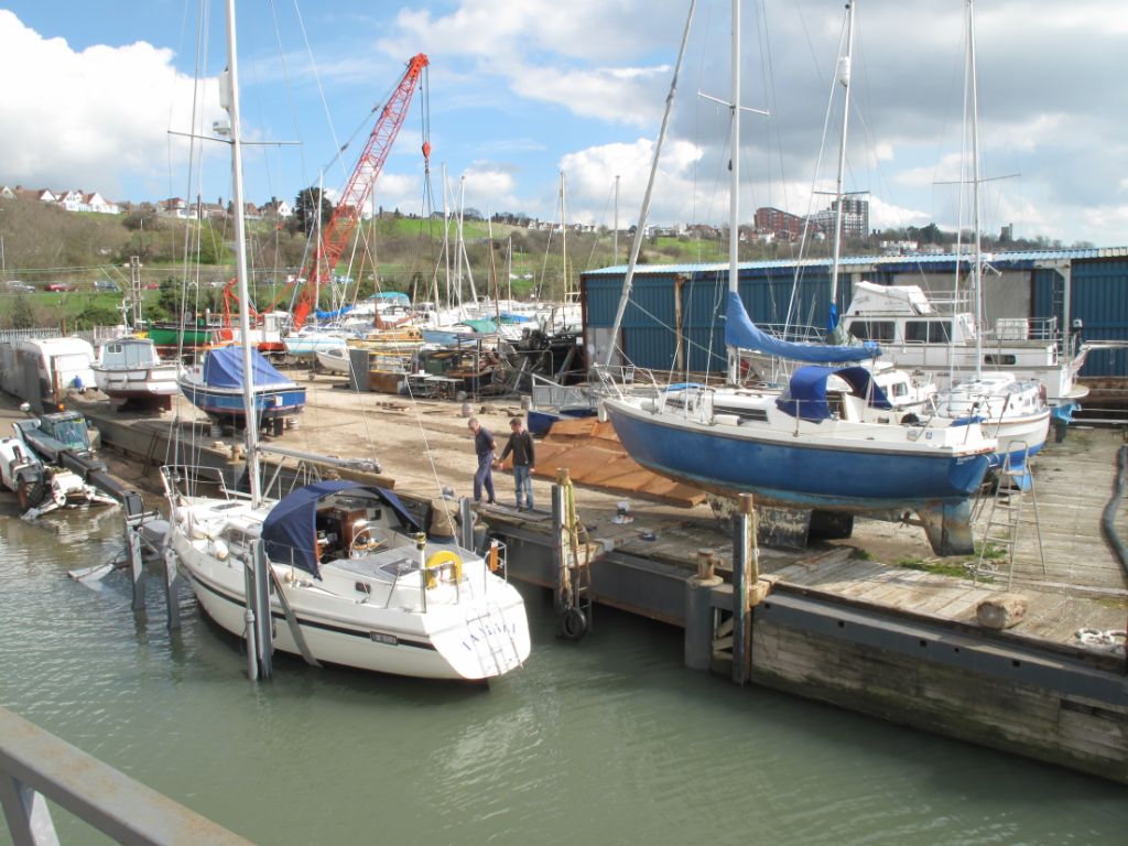 Leigh Marina