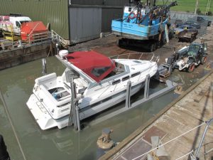 Leigh Marina Travel Hoist