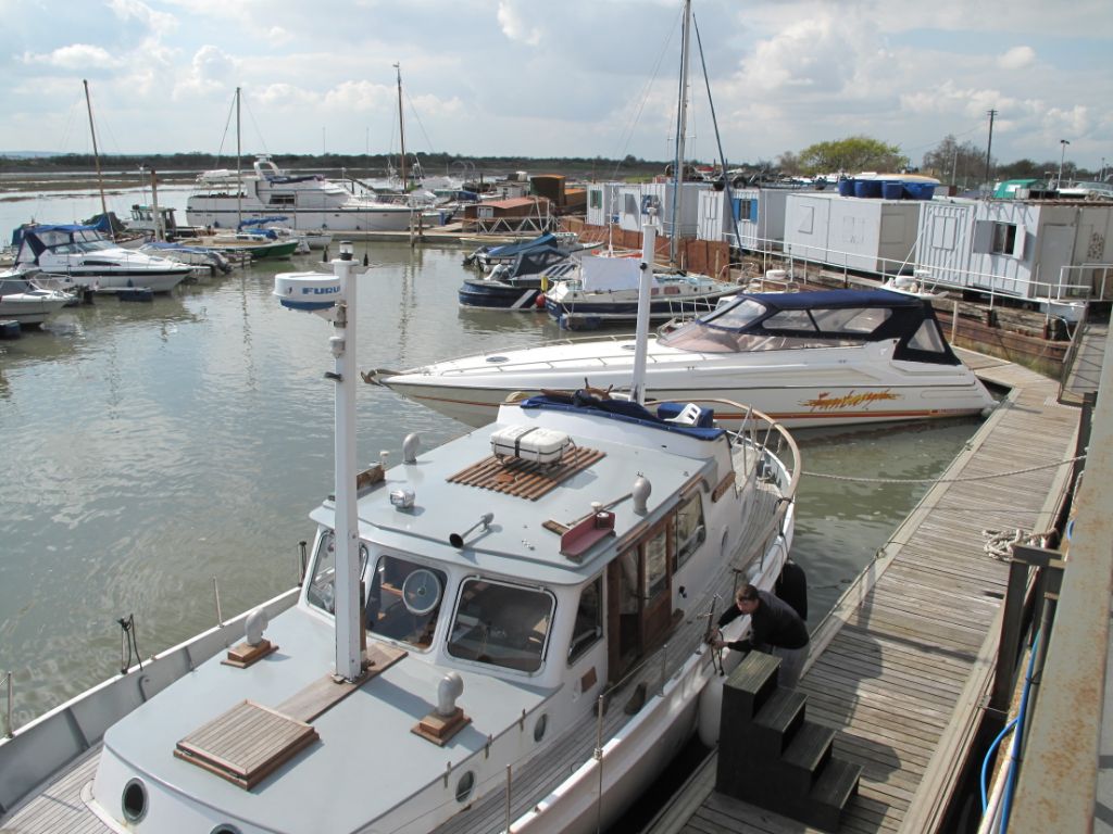 Leigh Marina